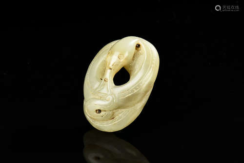 JADE CARVED 'SNAKE' ORNAMENT