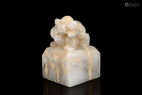 JADE CARVED 'MYTHICAL BEAST' STAMP SEAL