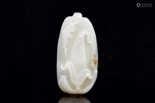 JADE CARVED ORNAMENT