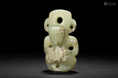 ARCHAIC JADE CARVED SUN GOD ORNAMENT