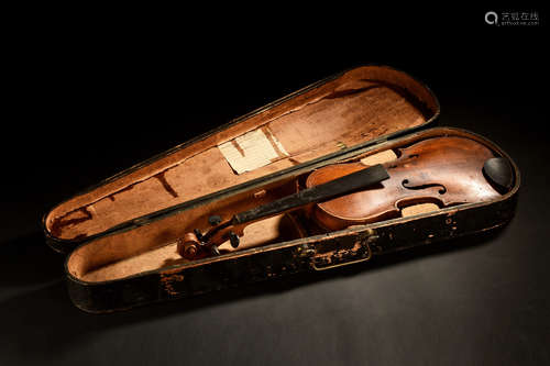 VIOLIN WITH CASE