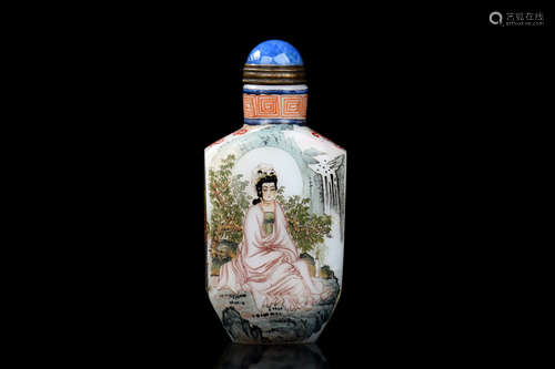 PAINTED GLASS GUANYIN SNUFF BOTTLE