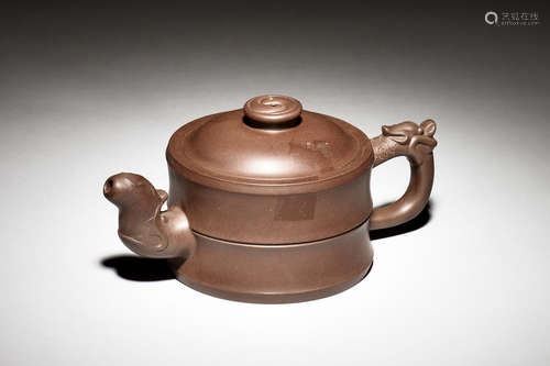 YIXING ZISHA 'MYTHICAL BEAST' TEAPOT