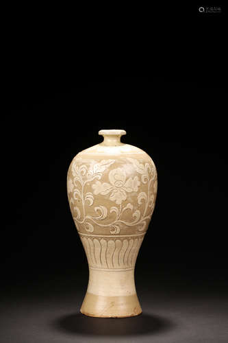 CIZHOU WARE 'FLOWERS' JAR