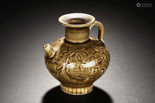 YELLOW GLAZED 'FLOWERS' WINE EWER