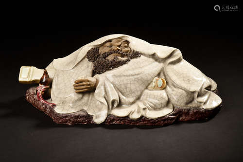 SHIWAN WARE BODHIDHARMA FIGURE