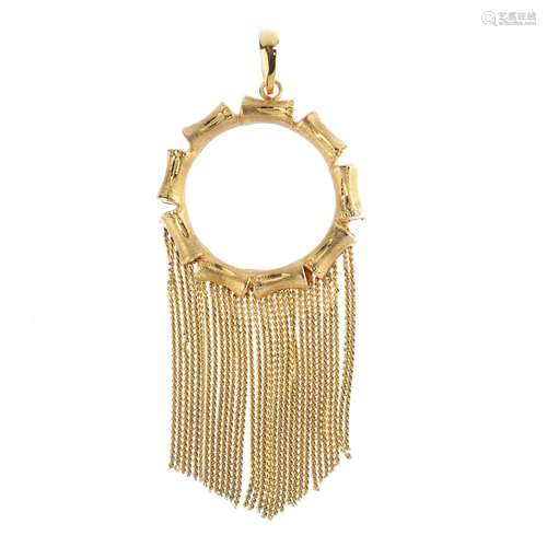 An 1970's pendant. Designed as a series of graduated tassle drops, suspended from an openwork