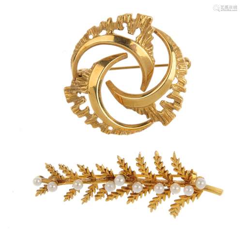 Two mid 20th century 9ct gold brooches. To include a cultured pearl fern leaf brooch and a