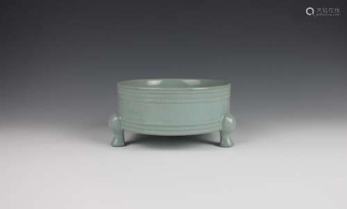 CHINESE PORCELAIN RUYAO KILN BRUSH WASHER