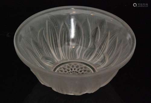 A 1930s Etling glass bowl in the Sunflower pattern with relief moulded leaves to the body all in a satin finish, moulded mark, diameter 15cm.