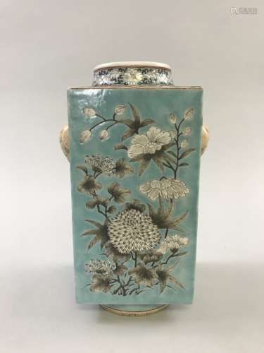 Yongqing Mark, Chinese Grisaille Glaze Vase