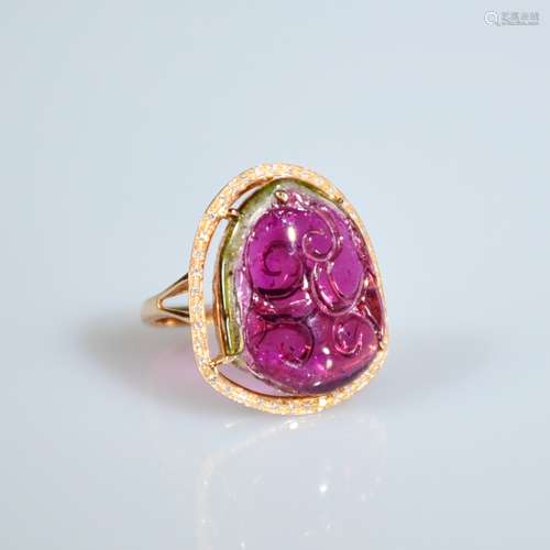 A Tourmaline Golden Ring