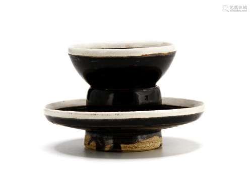 Rare T'su Chou Black-Glazed White-Rimmed Cup Set