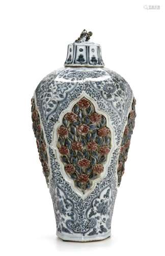 Large Blue/White Faceted Baluster Vase, Ming