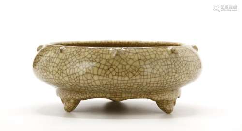 Ge-Type Narcissus Bowl