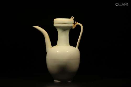 Chinese Celadon Porcelain Wine Pot