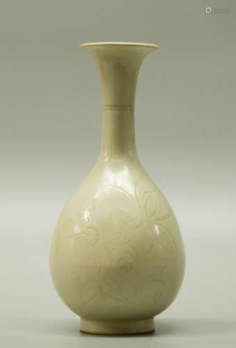 Chinese Song Style Porcelain Vase w/ Lotus Design