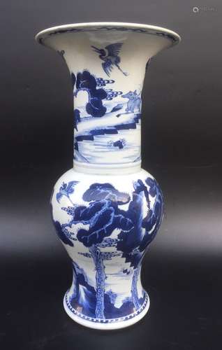 18/19th C. Chinese Blue/White Porcelain Vase