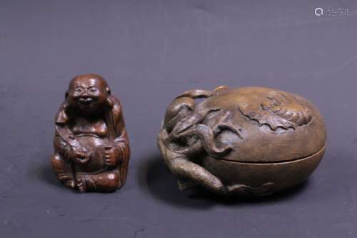 2 Pieces of Chinese Bamboo Buddha & Bamboo Box