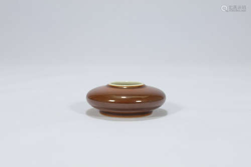 Chinese brown glazed porcelain washer.
