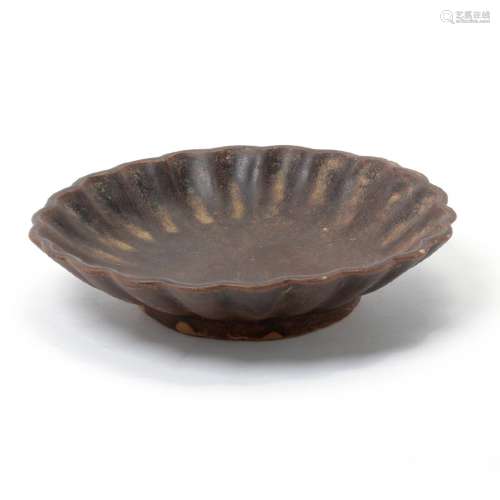 Brown Glazed Chrysanthemum Dish, Possibly Song Dynasty