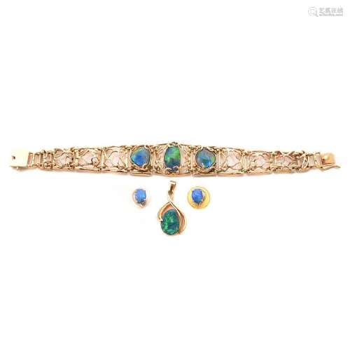 Opal Doublet, 14k Yellow Gold Jewelry Suite.