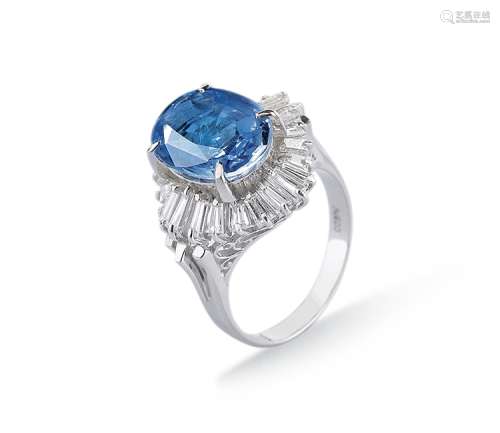 斯里兰卡矢车菊蓝5.28克拉蓝宝石镶铂金钻石戒指