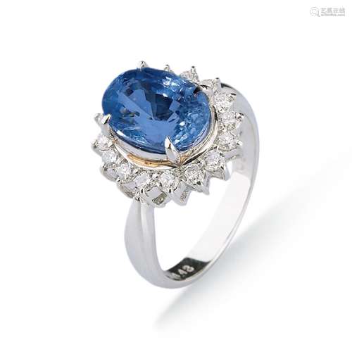 斯里兰卡4.43克拉蓝宝石镶铂金钻石戒指