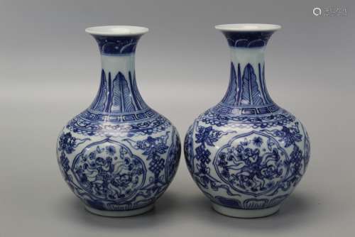 Pair of Chinese blue and white porcelain vases, Kangxi