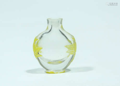 Chinese glass snuff bottle.