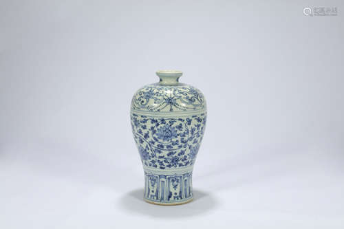 Chinese blue and white porcelain vase.