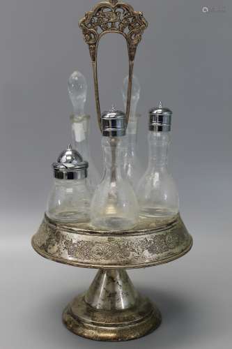 Cruet set