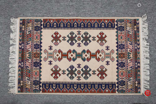 全手工编织精美花纹波斯地毯