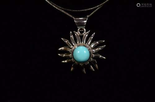 A TURQUOISE NECKLACE