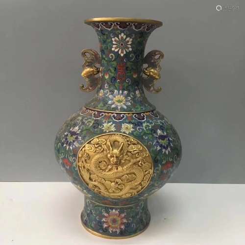 A CLOISONNE VASE