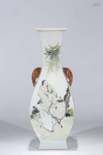 A Chinese Famille Rose Porcelain Vase with Ears