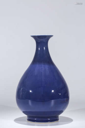 A Chinese Blue Glazed Porcelain Vase