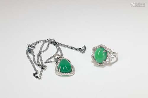 A Set of Chinese Jade with Silver Ring and Necklace 