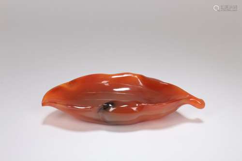 A Chinese Agate Water Pot 