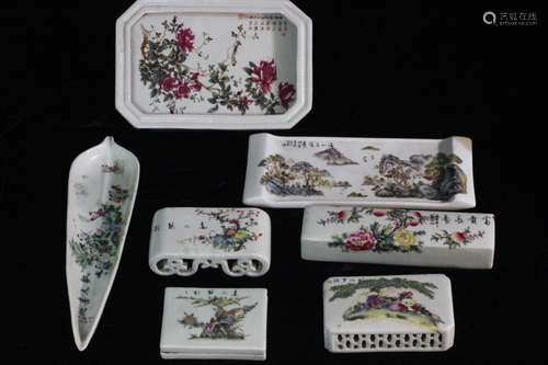 Set of Chinese Porcelain Washer&Brush Rest