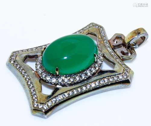 A Chrysoprase Mounted in Silver  Pendant