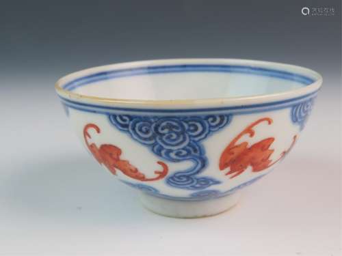 Chinese Porcelain Blue and White Iron Red Bat Bowl