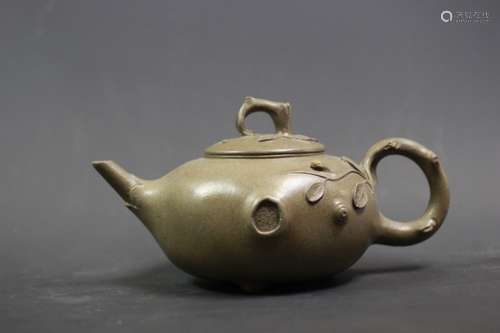 Chinese Yixing Zisha Teapot