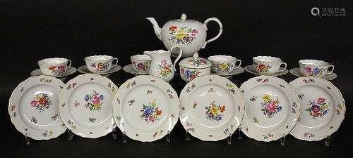 A TEA SERVICE Meissen, 20th century With coloured