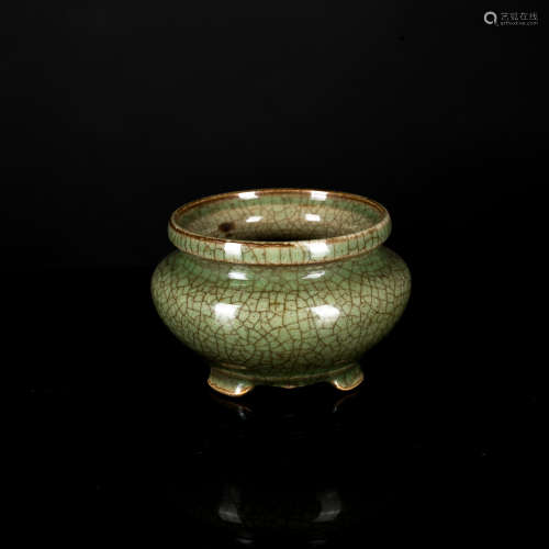 Ming Antique Celadon Glazed Censer