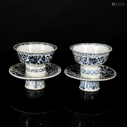 18th Antique Pair Blue and White Cups
