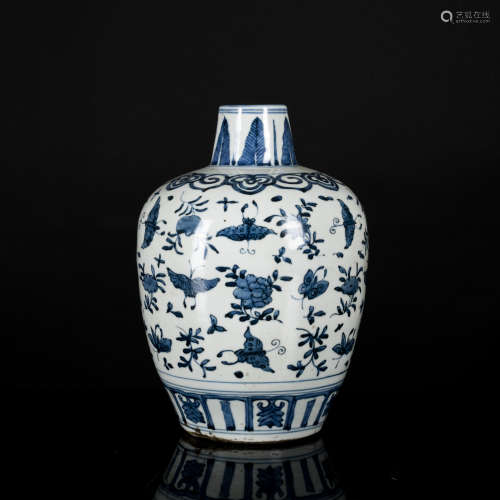 18th Antique Blue and White Vase