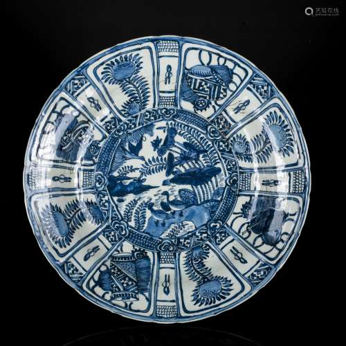 Ming Antique Export Clake Blue and White Dish