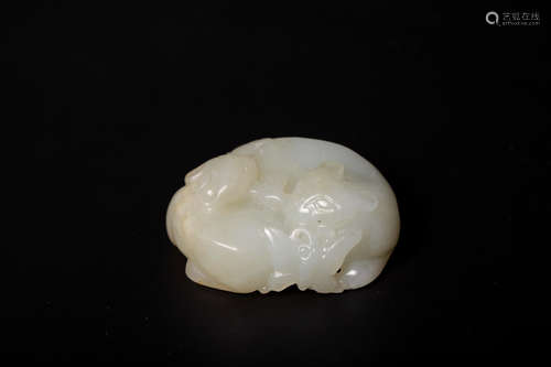 Chinese 17 century white jade carved decoration