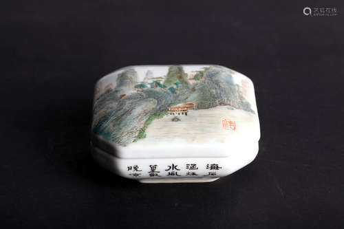 Chinese 20 century porcelain box with painting